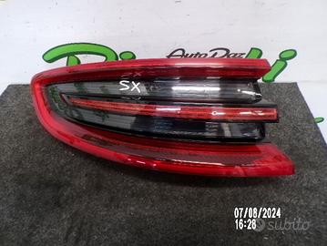 FANALINO POSTERIORE SINISTRO MACAN 95B 2018