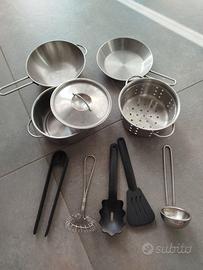 Set pentoline e set utensili per cucina giocattolo