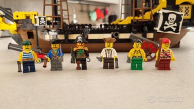 6 Minifigures LEGO pirati - pirates + accessori