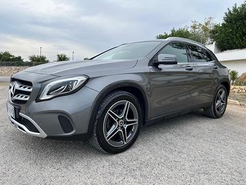 Mercedes-Benz Gla 200d Premium