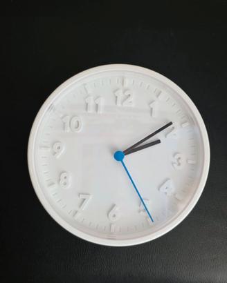 Orologio da parete bianco