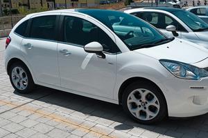 Citroen C3 pure tech exclusive tetto panoramico 82