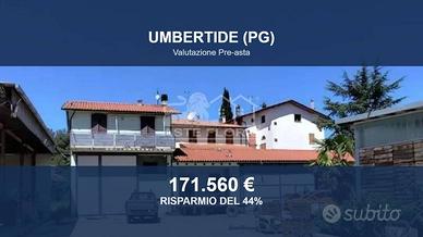 Immobile in asta di 136 m² con più di 5 locali a U