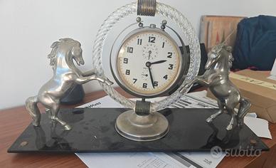 Orologio con cavalli