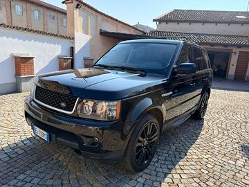 Land Rover Range Rover Sport3.0 SDV6 HSE Black Edi