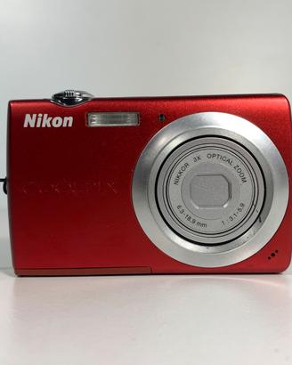 Nikon Coolpix S203 Fotocamera digitale +caricatore