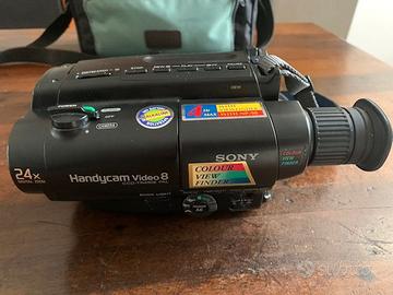 Sony Handicam Video 8 CCD-TR490E