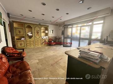 Locale, Tommaso Natale, Palermo.