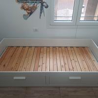 divano/letto singolo/matrimoniale con casseto 