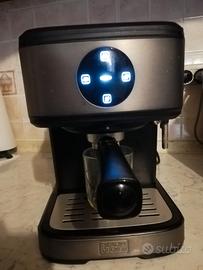 Macchina da caffè espresso Black+Decker
