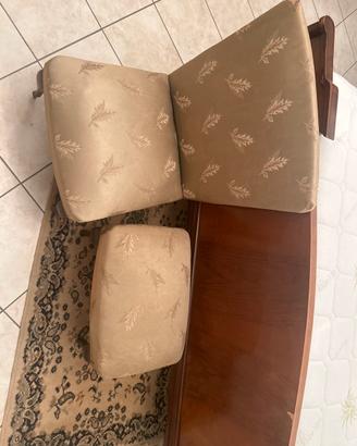 Seggiolina e pouf letto