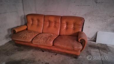 Divano in pelle vintage
