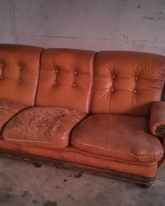 Divano in pelle vintage
