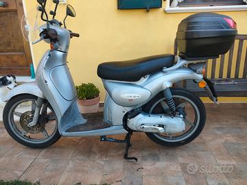 Scarabeo 50 2T sella lunga