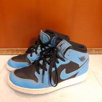 Jordan ufficiali mid nere azzurre 