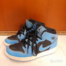 Jordan ufficiali mid nere azzurre 