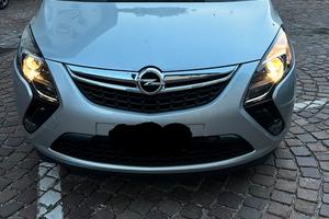 Opel zafira 2016 automatica