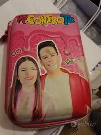 Portapenne Me contro Te