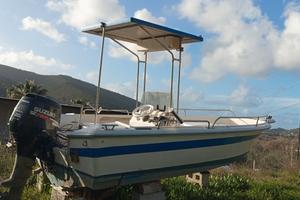 Barca “Tonnetto” MT 5,80 – Suzuki 40CV 4 T