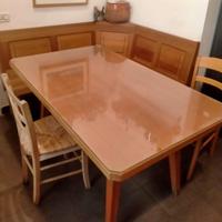 tavolo da sei in legno 