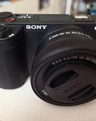 Sony ZV-E10 II (Mark 2) + Obiettivo 16-50 e 18-105