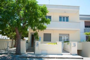 Appartamento a Torre San Giovanni, vicino al mare