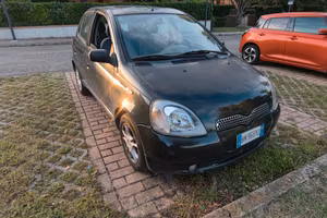 Toyota Yaris 1.0 Sol