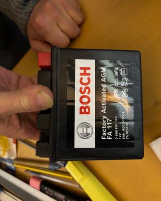 Batteria bosch da moto 90ampere