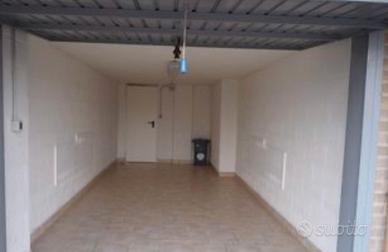 Quadrilocale con box auto - Latisana