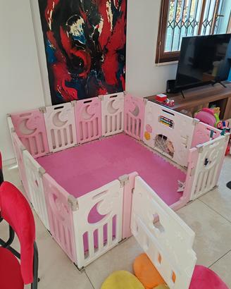 recinto giochi bimba con tatami