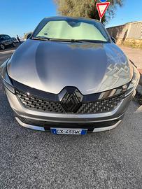 clio full hybrid E tech 145 cv