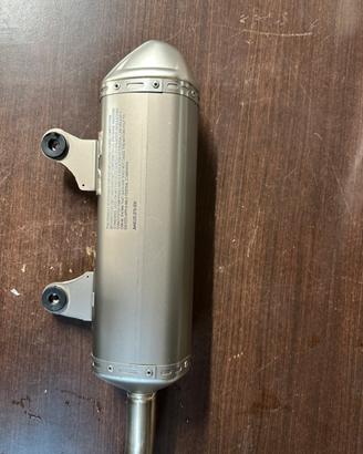 Terminale akrapovic