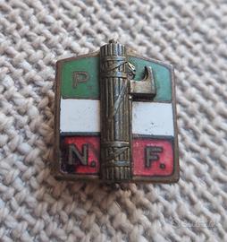 Spilla Distintivo Fascismo Fascista PNF Mussolini 