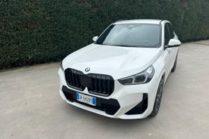 Bmw X1  mhev 48v Msport con gancio traino