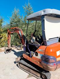 escavatore 16q usato 