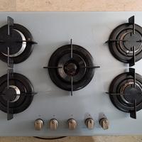 piano cottura 5 fuochi 