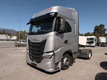 Iveco S WAY 460 T/FP LT