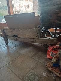 carriola in legno antica 