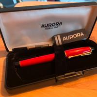Stilografica Aurora Ipsilon rossa – come nuova