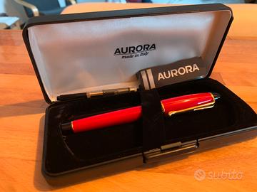 Stilografica Aurora Ipsilon rossa – come nuova