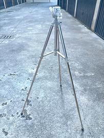 Cavalletto treppiedi telescopico