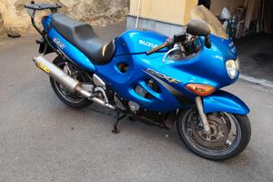 Suzuki GSX 600 F