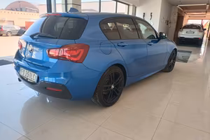 Bmw 116i 5p. Msport 2019 con tetto apribile
