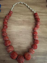 collana in spugna di corallo 
