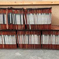 Supporti con cartelle sospese