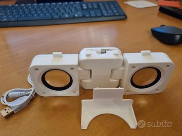 Sistema di altoparlanti stereo portatili compatto