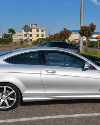 Mercedes-Benz Classe C Coupé C 220 CDI Avantgarde