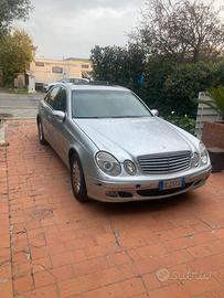 Mercedes benz E270