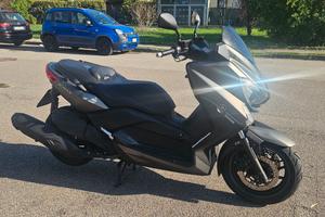 yamaha xmax 400