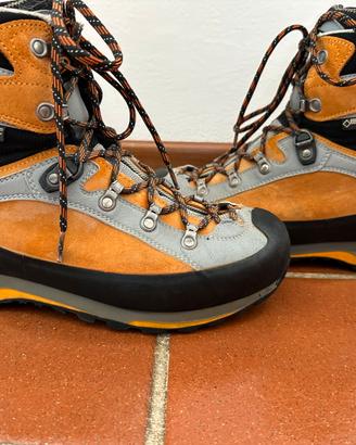 Scarpone da alpinismo-Scarpa